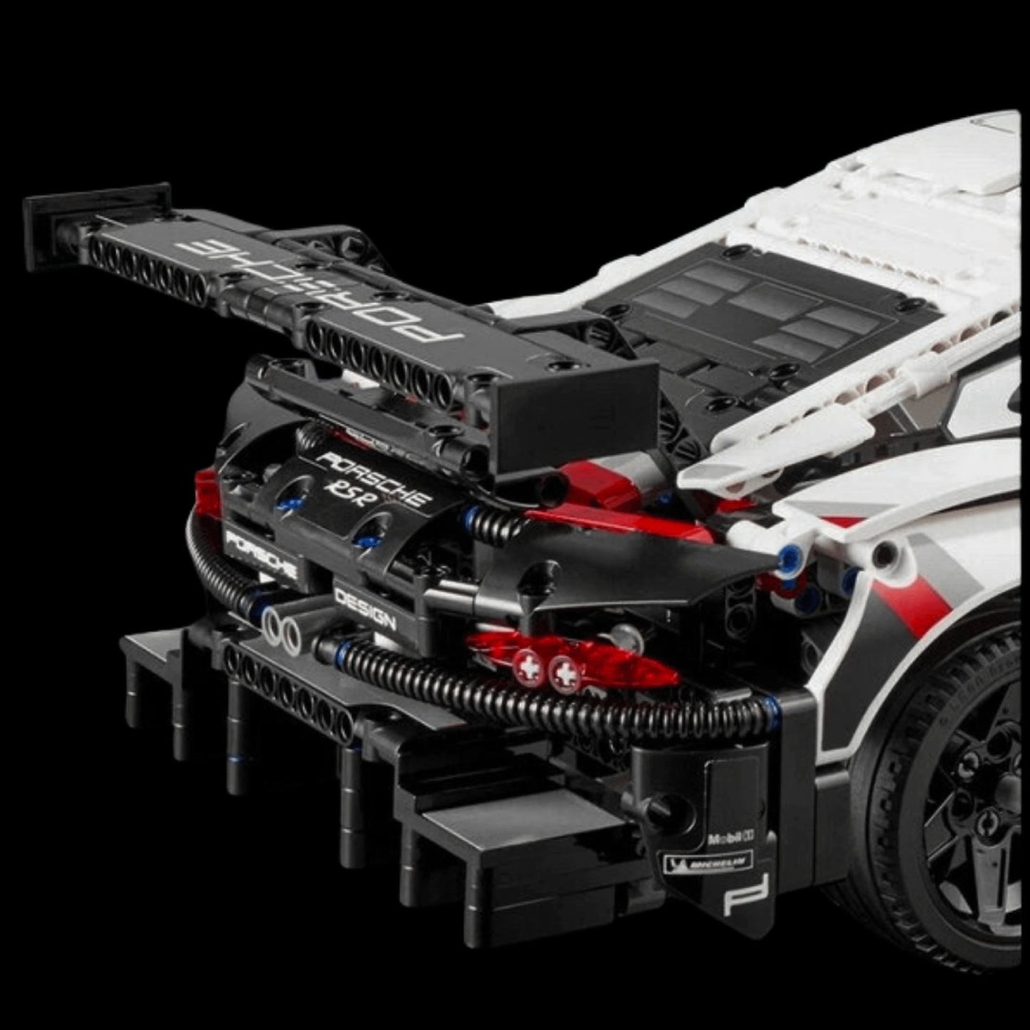 Porsche 911 RSR (1580 Pcs)