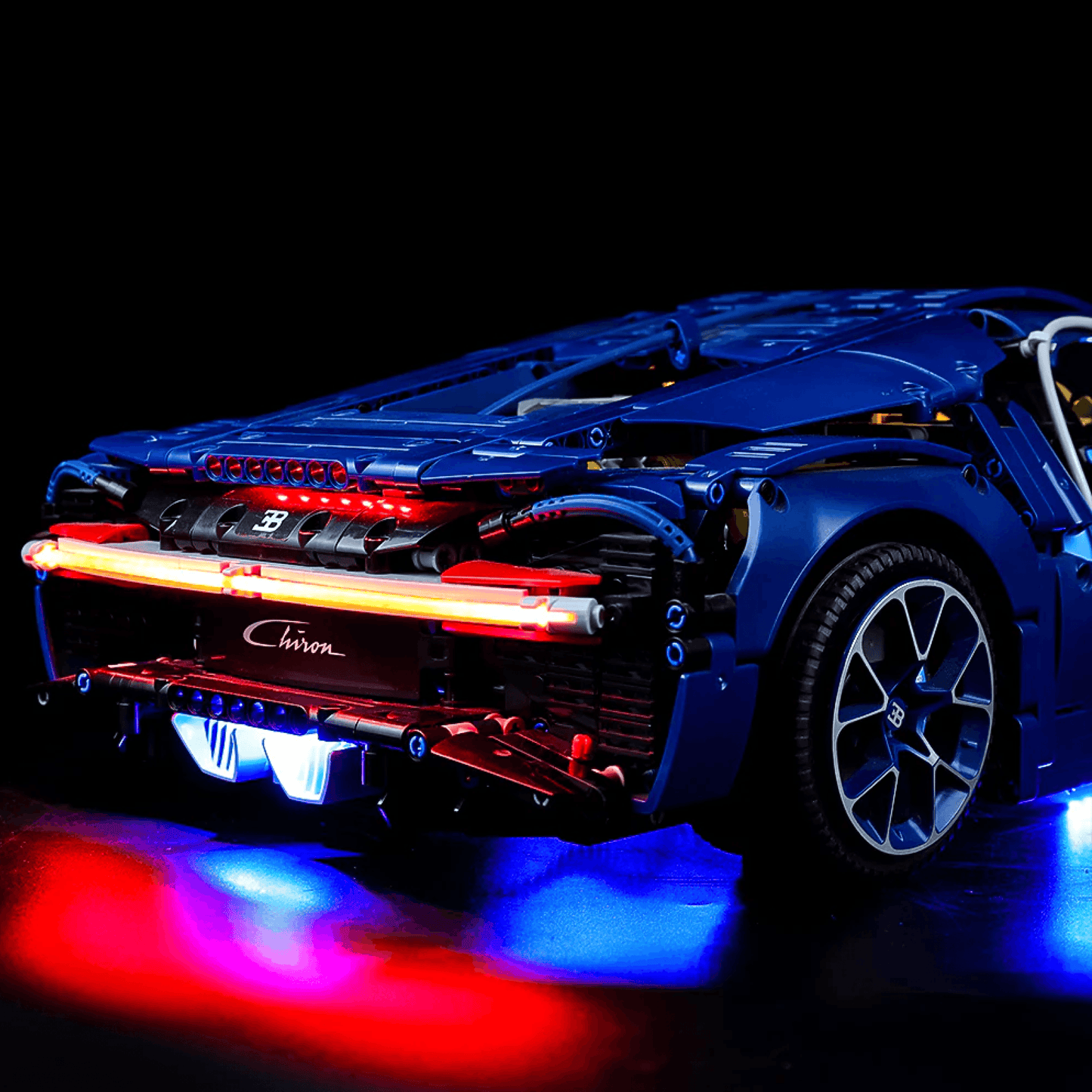 Bugatti Chiron Azul (3599 pcs)