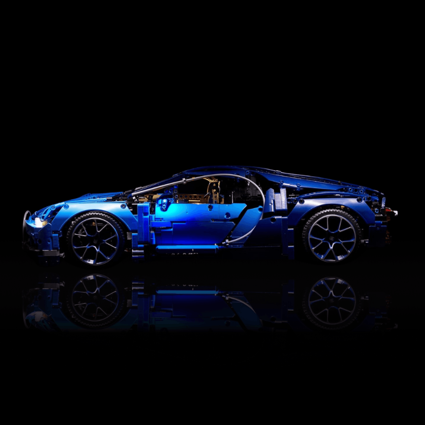 Bugatti Chiron Azul (3599 pcs)