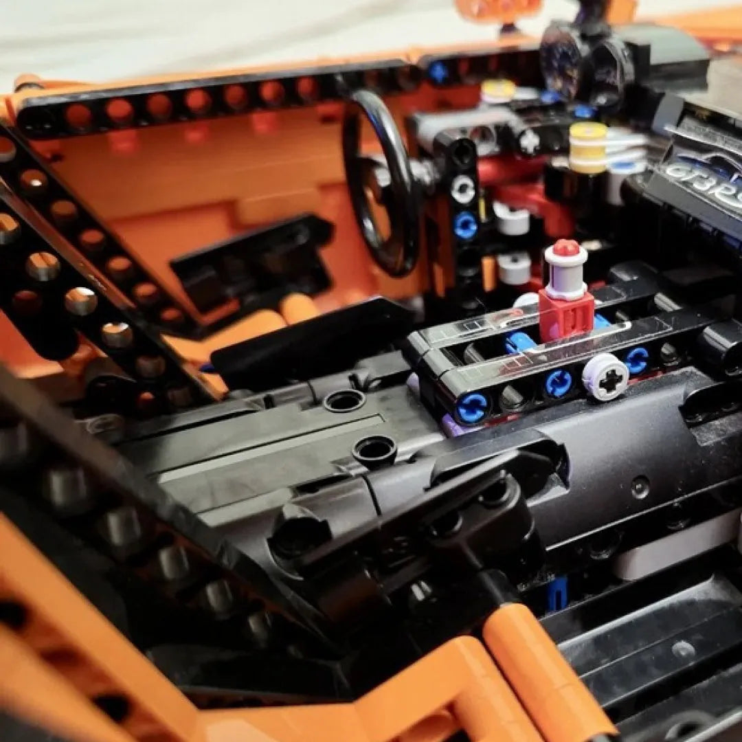 911 GT3 RS (2704 Pcs)